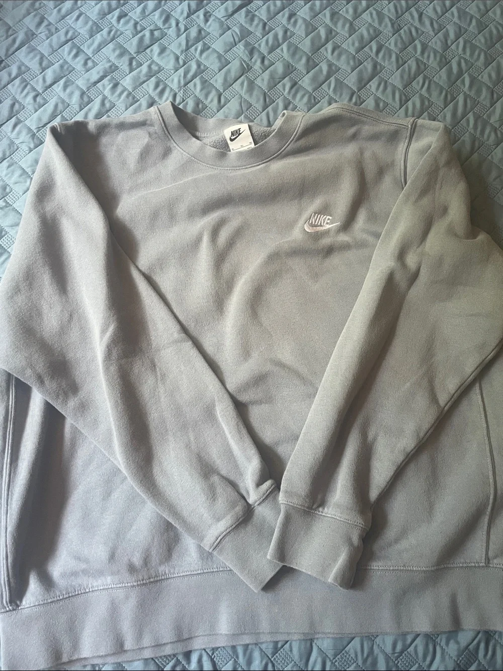 Nike Crewneck Sweatshirt with Embroidered Logo